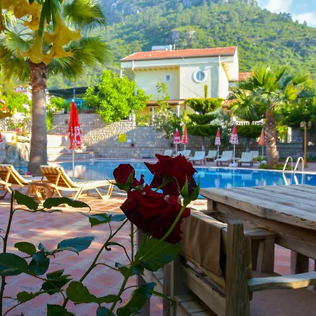 Mountain Valley Oludeniz شقة
