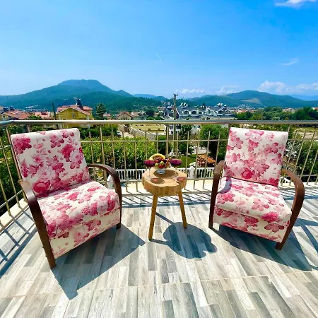 Mountain Valley Oludeniz 公寓 厄吕代尼兹