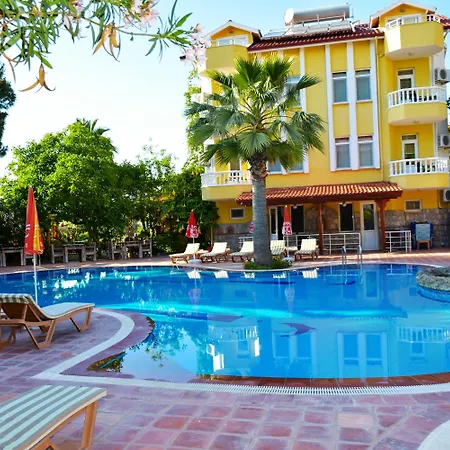Mountain Valley Oludeniz Apartament Ölüdeniz