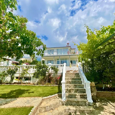 アパート Mountain Valley Oludeniz *